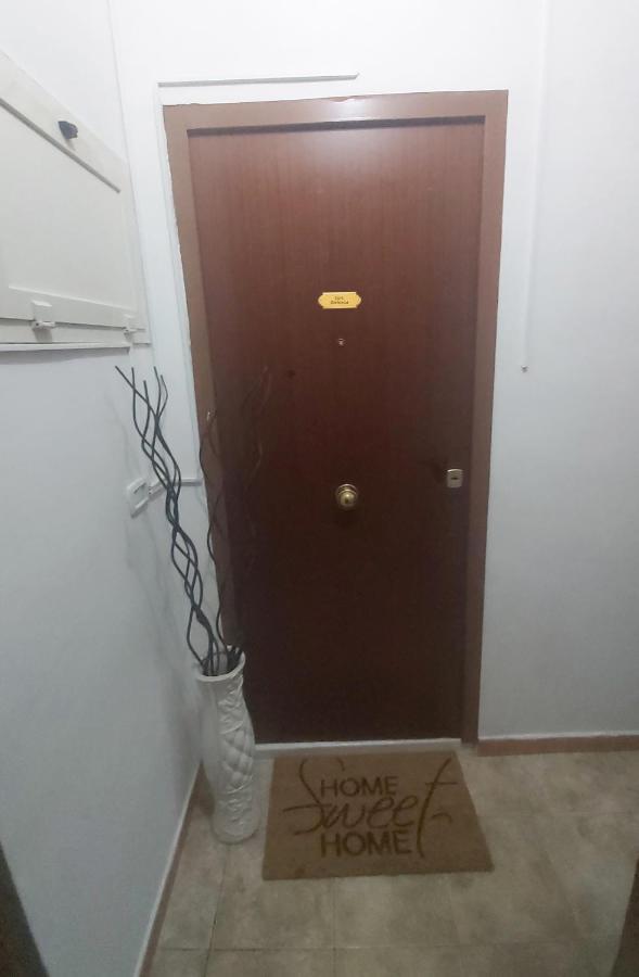 Casa Borbonica Apartment Наполи Екстериор снимка