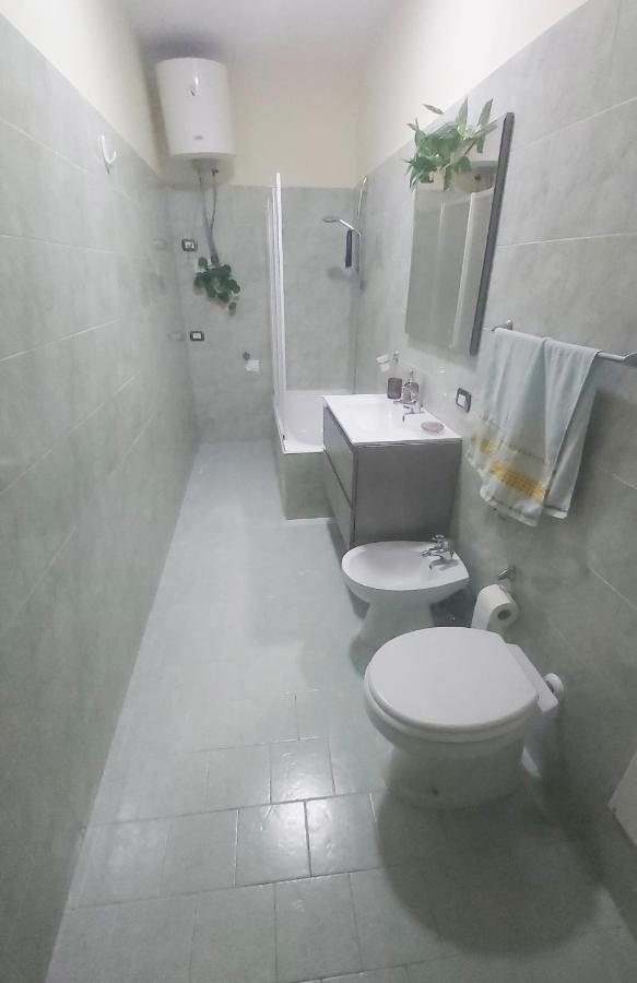 Casa Borbonica Apartment Наполи Екстериор снимка